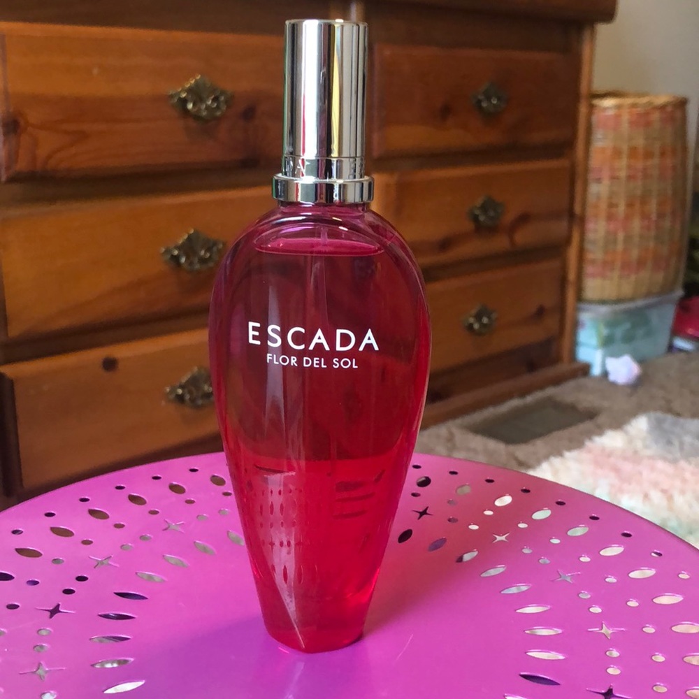 Escada Flor del Sol